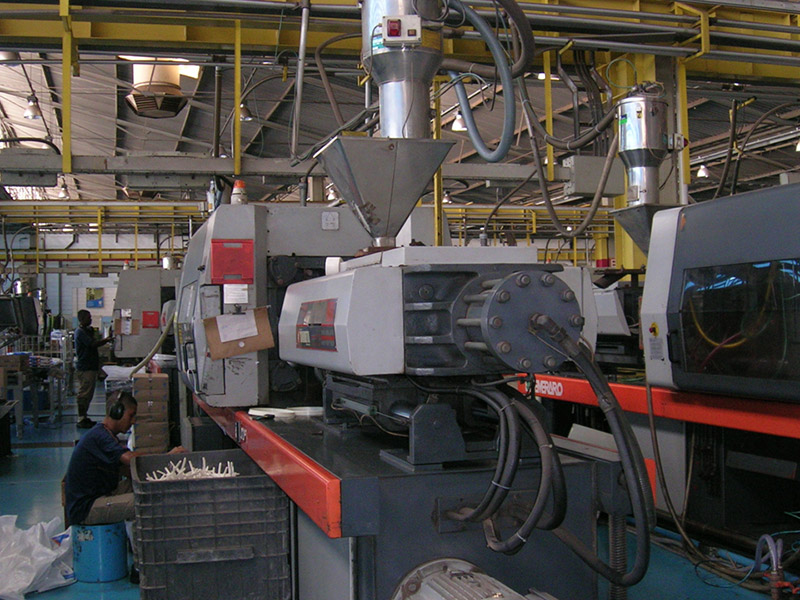 Injection-Molding-Machine-Components.jpg
